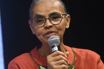 Marina Silva (Rede) critica a posição de Tarcísio de Freitas sobre o tarifaço imposto pelos Estados Unidos ao Brasil - (crédito: Ed Alves/CB/D.A.Press) Marina Silva (Rede) critica a posição de Tarcísio de Freitas sobre o tarifaço imposto pelos Estados Unidos ao Brasil - (crédito: Ed Alves/CB/D.A.Press)