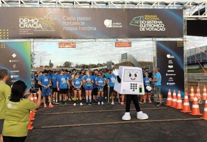 O TSE promoveu a Corrida pela Democracia, em Bras&iacute;lia, a uma semana antes do in&iacute;cio das campanhas eleitorais. -  (crédito: Raphael Pati/CB/D.A Press) -O TSE promoveu a Corrida pela Democracia, em Bras&iacute;lia, a uma semana antes do in&iacute;cio das campanhas eleitorais. -  (crédito: Raphael Pati/CB/D.A Press)
