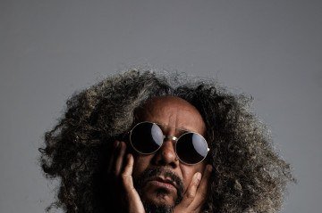 Chico César lidera edição
do Festival Multiversos
em Brasília - (crédito: José de Holanda) Chico César lidera edição
do Festival Multiversos
em Brasília - (crédito: José de Holanda)