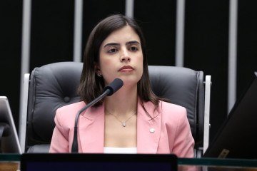 Nas redes sociais, Tabata também pediu orações pela recuperação da mãe. - (crédito: Bruno Spada/Câmara dos Deputados) Nas redes sociais, Tabata também pediu orações pela recuperação da mãe. - (crédito: Bruno Spada/Câmara dos Deputados)