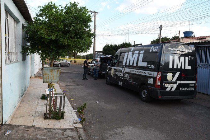 Homicídio em Samambaia Sul, onde idosa foi assassinada, e netas violentadas por homem que estava em morando na casa delas - (crédito: Marcelo Ferreira/CB/D.A Press) Homicídio em Samambaia Sul, onde idosa foi assassinada, e netas violentadas por homem que estava em morando na casa delas - (crédito: Marcelo Ferreira/CB/D.A Press)
