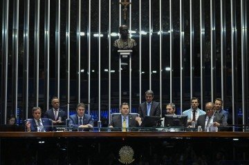 Ao dar início à semana de esforço concentrado, Alcolumbre pautou a instalação da comissão que vai apreciar o fim da taxa das blusinhas - (crédito: Ton Molina/Agência Senado) Ao dar início à semana de esforço concentrado, Alcolumbre pautou a instalação da comissão que vai apreciar o fim da taxa das blusinhas - (crédito: Ton Molina/Agência Senado)