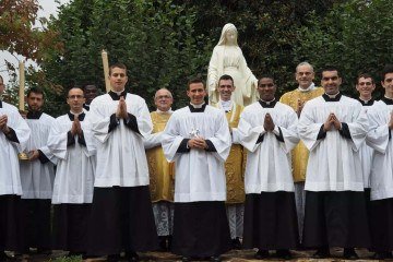 O avanço de sanções contra o grupo ultratradicionalista reflete a crise institucional enfrentada pela hierarquia eclesiástica -  (crédito: Divulgação/Fraternidade Sacerdotal São Pio X Casa Espanha-Portugal)
