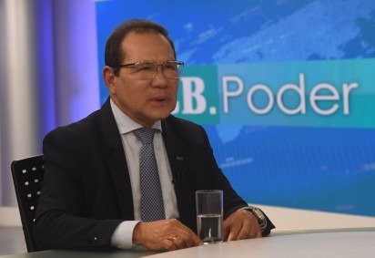 Nelson de Souza, presidente do BRB, comenta expectativas para reuni&atilde;o com Fundo Garantidor de Cr&eacute;ditos (FGC) sobre empr&eacute;stimo ao banco, no Supremo Tribunal Federal (STF), nesta quinta-feira (13/8) -  (crédito:  Marcelo Ferreira/CB/D.A Press) -Nelson de Souza, presidente do BRB, comenta expectativas para reuni&atilde;o com Fundo Garantidor de Cr&eacute;ditos (FGC) sobre empr&eacute;stimo ao banco, no Supremo Tribunal Federal (STF), nesta quinta-feira (13/8) -  (crédito:  Marcelo Ferreira/CB/D.A Press)