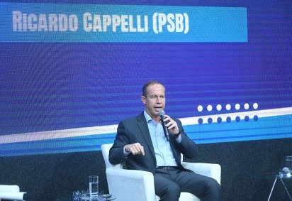 Ricardo Cappelli promete aplicativo público para motoristas e meta de deslocamento de até uma hora -  (crédito: Ed Alves/CB/DA Press) -Ricardo Cappelli promete aplicativo público para motoristas e meta de deslocamento de até uma hora -  (crédito: Ed Alves/CB/DA Press)