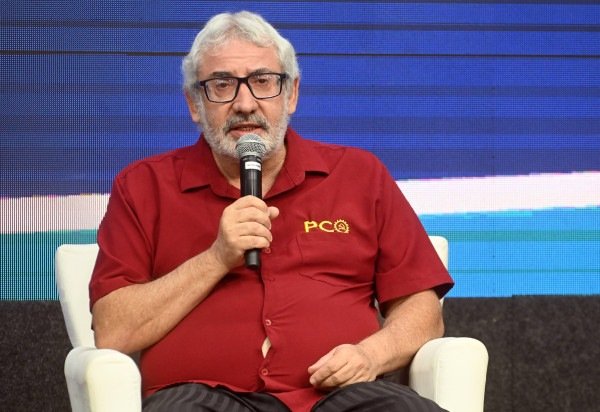 Ed Alves/CB/D.A Press