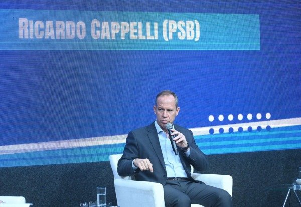 Ed Alves/CB/DA Press