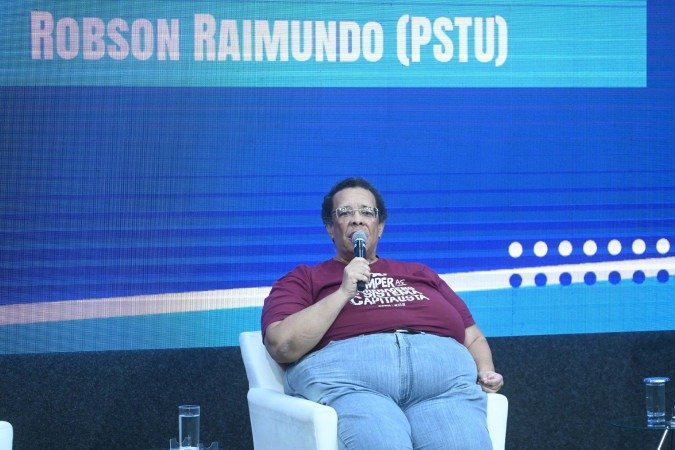 Raymundo também apontou o que chamou de pressão crescente para aprovação automática de estudantes, o que, segundo ele, distorce ainda mais os índices oficiais
- (crédito: Foto: Ed Alves/D.A/C.B Press)
Raymundo também apontou o que chamou de pressão crescente para aprovação automática de estudantes, o que, segundo ele, distorce ainda mais os índices oficiais
- (crédito: Foto: Ed Alves/D.A/C.B Press)