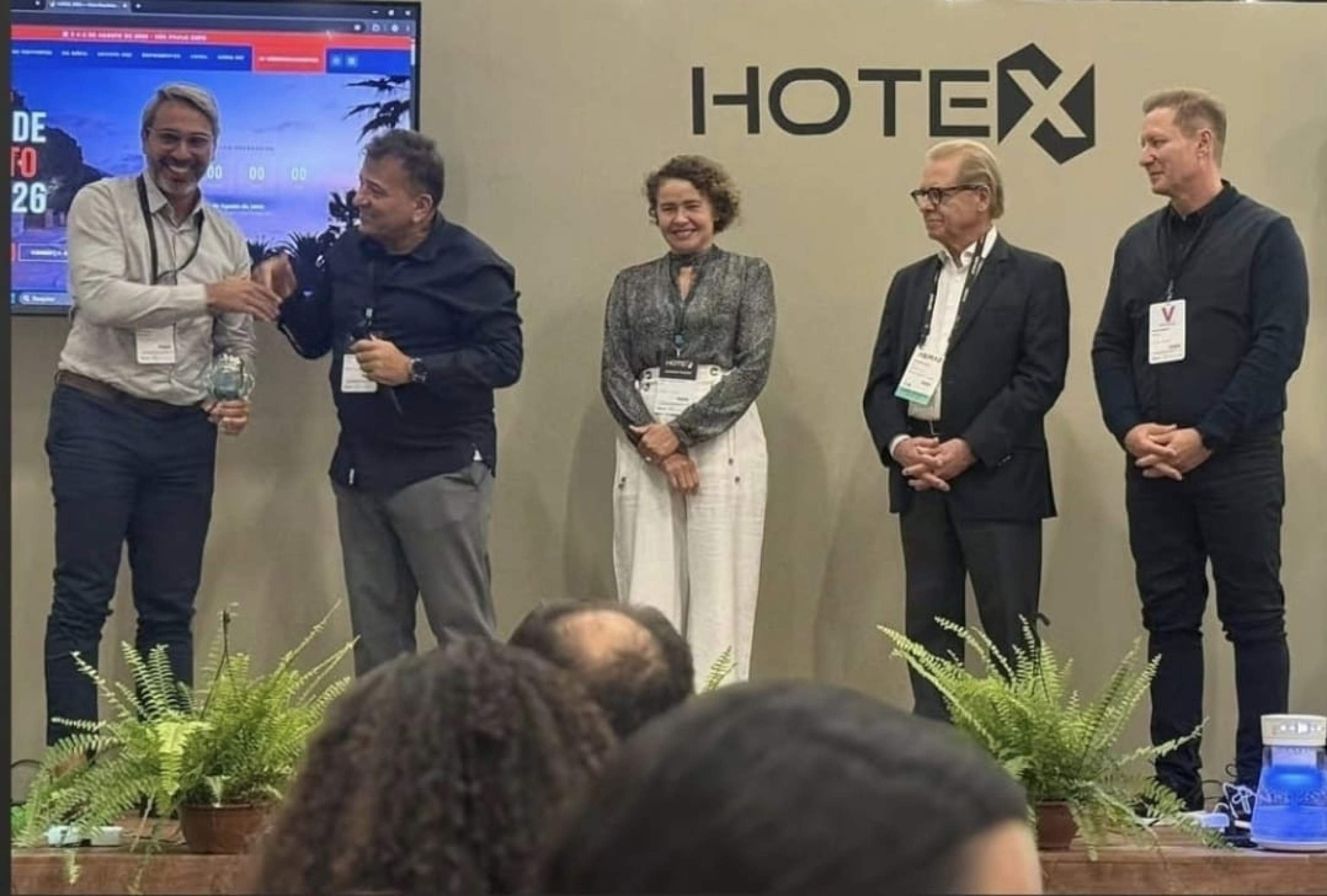 HOTEX consagra os maiores nomes da hospitalidade em 2026           