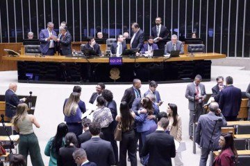 Sessão Plenário 12/8 - Câmara - (crédito: Thiago Cristino / Câmara dos Deputados) Sessão Plenário 12/8 - Câmara - (crédito: Thiago Cristino / Câmara dos Deputados)