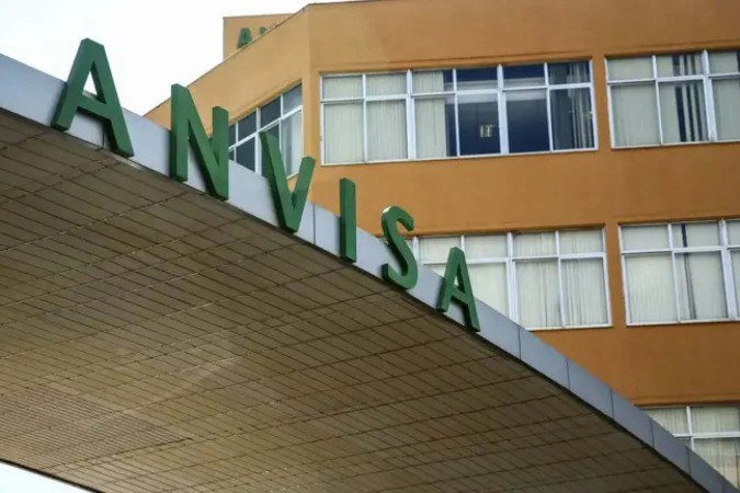 Segundo a Anvisa, todos os produtos eram comercializados, expostos a venda ou fabricados sem aval - (crédito: Marcelo Camargo/Agência Brasil ) Segundo a Anvisa, todos os produtos eram comercializados, expostos a venda ou fabricados sem aval - (crédito: Marcelo Camargo/Agência Brasil )