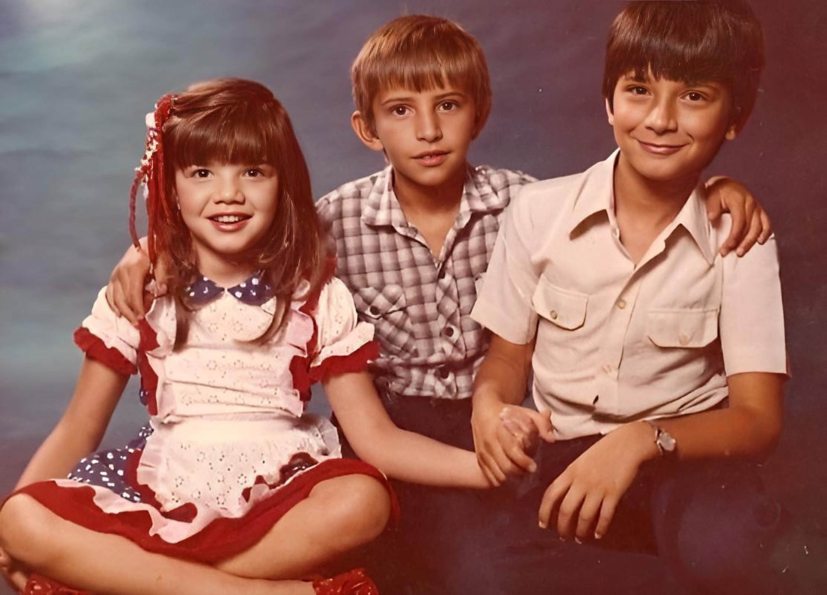 Professor Rog&eacute;rio Ant&ocirc;nio de Lima com os irm&atilde;os