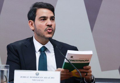 A reunião de Fachin com o chefe da AGU ocorre em um momento de forte tensão entre os órgãos envolvidos no caso -  (crédito: Lula Marques/ Agência Brasil.     ) -A reunião de Fachin com o chefe da AGU ocorre em um momento de forte tensão entre os órgãos envolvidos no caso -  (crédito: Lula Marques/ Agência Brasil.     )