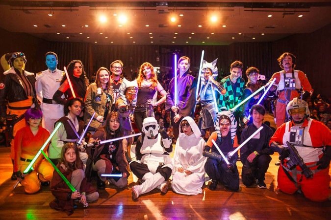 Convenção nacional reúne cosplay, atrações temáticas e ação solidária no Iesb Asa Sul, em 23 de agosto
- (crédito: Divulgação ) Convenção nacional reúne cosplay, atrações temáticas e ação solidária no Iesb Asa Sul, em 23 de agosto
- (crédito: Divulgação )