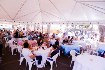 A entrada para o evento custará R$ 45, garantindo acesso ao almoço e à programação musical - (crédito: Divulgação ) A entrada para o evento custará R$ 45, garantindo acesso ao almoço e à programação musical - (crédito: Divulgação )