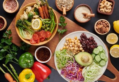 Comer mais frutas, verduras e legumes pode ajudara reduzir a ingestão de calorias sem diminuir o tamanho das porções -  (crédito: Imagem de jcomp no Magnific) -Comer mais frutas, verduras e legumes pode ajudara reduzir a ingestão de calorias sem diminuir o tamanho das porções -  (crédito: Imagem de jcomp no Magnific)