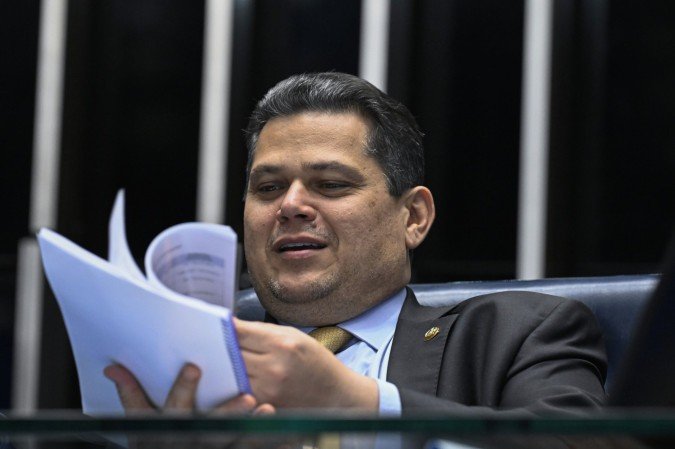 Alcolumbre: Alcolumbre: