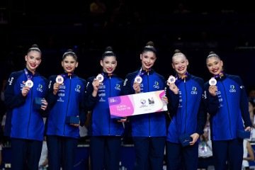 Equipe brasileira conquistou o terceiro lugar no conjunto geral do Mundial de Ginástica Rítmica e garantiu sua vaga nos Jogos Olímpicos de Los Angeles 2028 - (crédito: MeloGym/CBG) Equipe brasileira conquistou o terceiro lugar no conjunto geral do Mundial de Ginástica Rítmica e garantiu sua vaga nos Jogos Olímpicos de Los Angeles 2028 - (crédito: MeloGym/CBG)