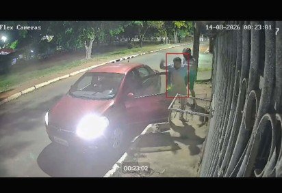 Com um simulacro de arma de fogo, o homem teria roubado um casal em Ceil&acirc;ndia -  (crédito: PMDF/Divulga&ccedil;&atilde;o) -Com um simulacro de arma de fogo, o homem teria roubado um casal em Ceil&acirc;ndia -  (crédito: PMDF/Divulga&ccedil;&atilde;o)