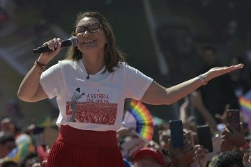 Janja convocou apoiadores para as manifestações: 'Vamos para as ruas' - (crédito: AFP) Janja convocou apoiadores para as manifestações: 'Vamos para as ruas' - (crédito: AFP)