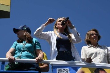 Celina Leão (PP) inicia campanha em Ceilândia e promete 'trazer soluções para as dores da população' - (crédito: Marcelo Ferreira CB/D.A Press) Celina Leão (PP) inicia campanha em Ceilândia e promete 'trazer soluções para as dores da população' - (crédito: Marcelo Ferreira CB/D.A Press)