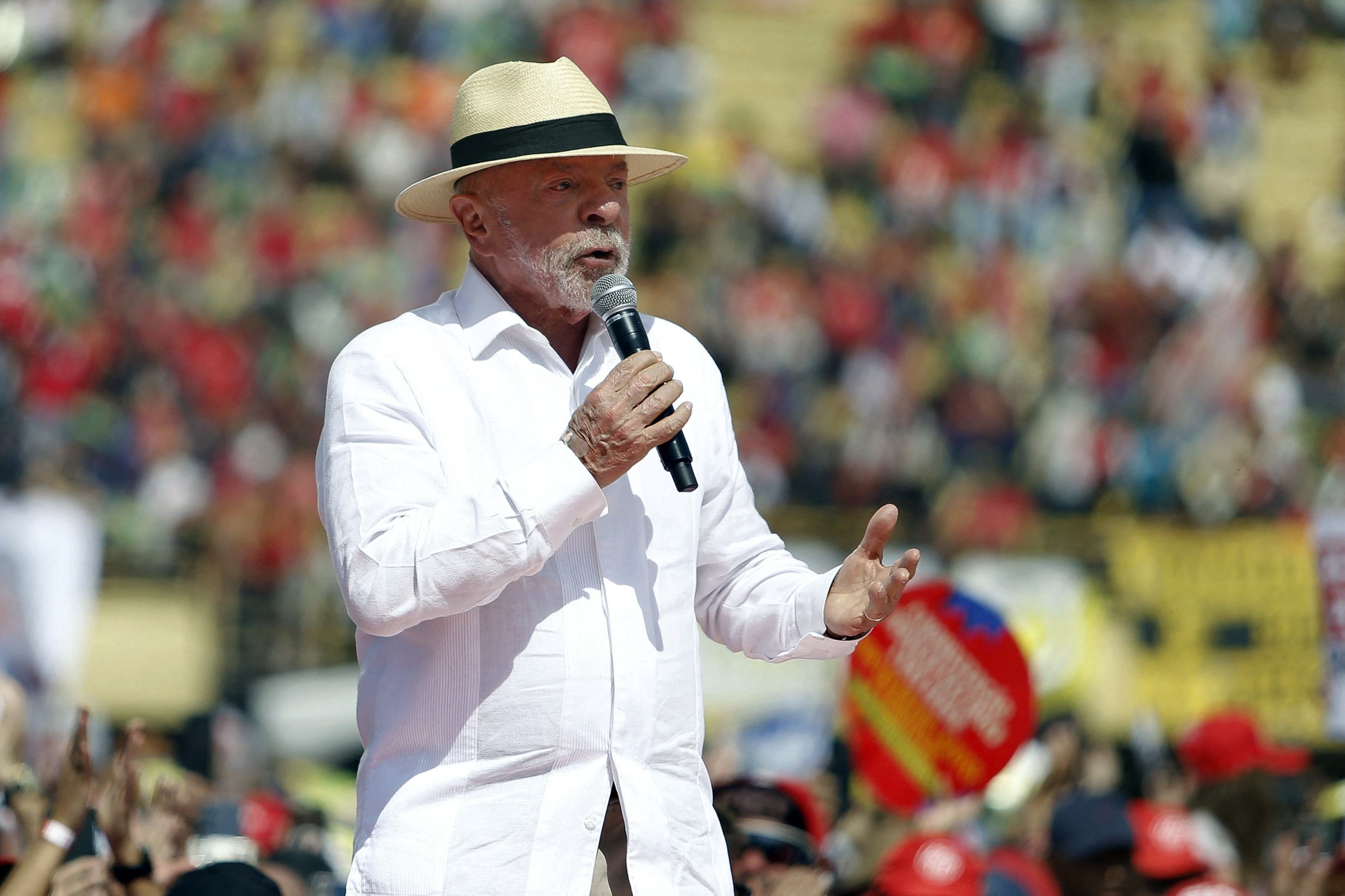 Evangélicos progressistas declaram apoio à reeleição de Lula e criticam Flávio - QTU Questões do Universo