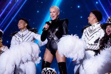 Xuxa faz retorno musical à Globo e revive sucesso de Doce Mel no Domingão - (crédito: Reprodução / Internet) Xuxa faz retorno musical à Globo e revive sucesso de Doce Mel no Domingão - (crédito: Reprodução / Internet)