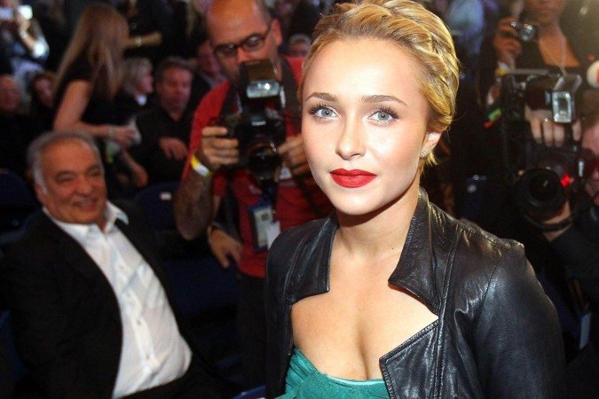 Panettiere com seus pais e o irmão em 2007 - (crédito: Getty Images) Panettiere com seus pais e o irmão em 2007 - (crédito: Getty Images)