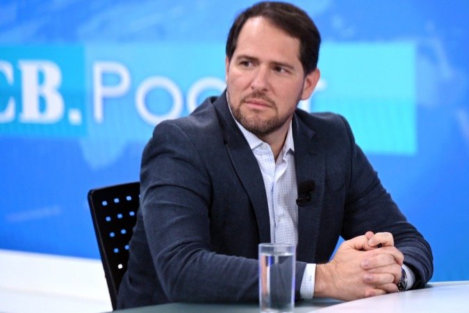 CB.Poder recebe Rafael Sampaio (Novo), vice na chapa do Kiko Caputo. - (crédito: Ed Alves/CB/D.A Press) CB.Poder recebe Rafael Sampaio (Novo), vice na chapa do Kiko Caputo. - (crédito: Ed Alves/CB/D.A Press)