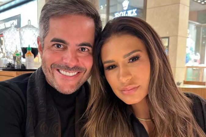 Simone Mendes, e o marido, Kaká Diniz, compartilharam detalhes sobre intimidade - (crédito: Reprodução/Instagram) Simone Mendes, e o marido, Kaká Diniz, compartilharam detalhes sobre intimidade - (crédito: Reprodução/Instagram)