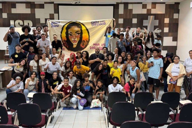 Jovens de diferentes regiões administrativas participaram da elaboração de propostas para políticas públicas voltadas às periferias do DF - (crédito: Divulgação/ Inesc) Jovens de diferentes regiões administrativas participaram da elaboração de propostas para políticas públicas voltadas às periferias do DF - (crédito: Divulgação/ Inesc)