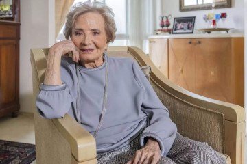Nascida Nilcedes Soares de Magalhães, a gaúcha Glória Menezes tem na bagagem dezenas de novelas, incluindo a primeira diária na tevê - (crédito: Divulgação) Nascida Nilcedes Soares de Magalhães, a gaúcha Glória Menezes tem na bagagem dezenas de novelas, incluindo a primeira diária na tevê - (crédito: Divulgação)