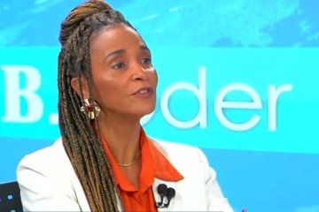 Dora Gomes (PV), vice na chapa de Leandro Grass, é a entrevistada do CB.Poder de hoje
- (crédito: Reprodução) Dora Gomes (PV), vice na chapa de Leandro Grass, é a entrevistada do CB.Poder de hoje
- (crédito: Reprodução)