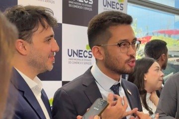 O deputado federal Kim Kataguiri ao lado do candidato do partido Missão à presidência da República, Renan Santos, durante encontro com presidenciáveis promovido pela UNECS) em Brasília - (crédito: Mannu Leones / CB / DA Press) O deputado federal Kim Kataguiri ao lado do candidato do partido Missão à presidência da República, Renan Santos, durante encontro com presidenciáveis promovido pela UNECS) em Brasília - (crédito: Mannu Leones / CB / DA Press)