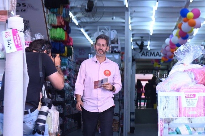 Leandro Grass visitou o Taguacenter na manhã desta terça-feira (18/8) - (crédito: Ed Alves/CB/DA Press) Leandro Grass visitou o Taguacenter na manhã desta terça-feira (18/8) - (crédito: Ed Alves/CB/DA Press)
