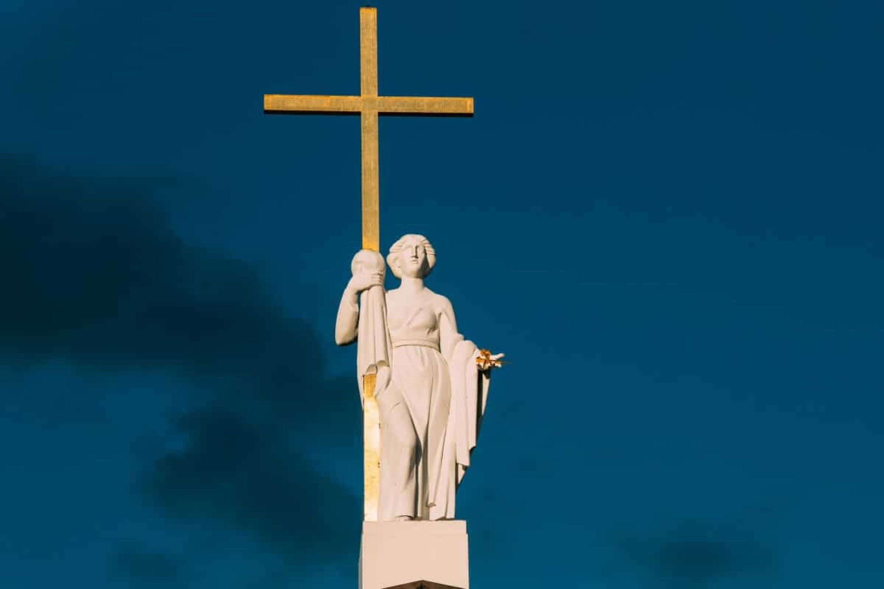 Dia de Santa Helena: orações para pedir paz, encontrar um amor e obter respostas em sonhos