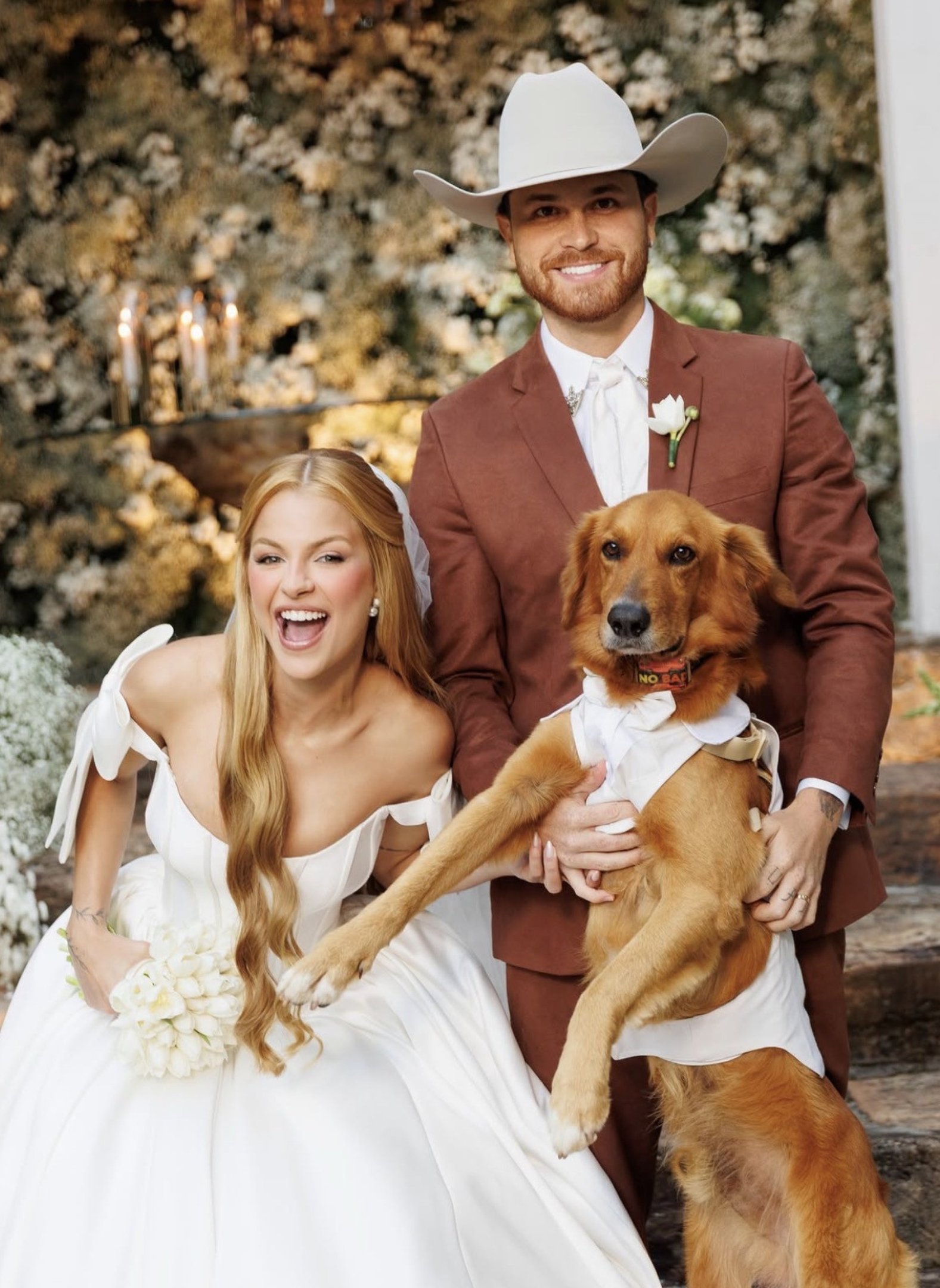 O influenciador Gustavo Tubar&atilde;o utilizou  o popular chap&eacute;u de pe&atilde;o no seu casamento