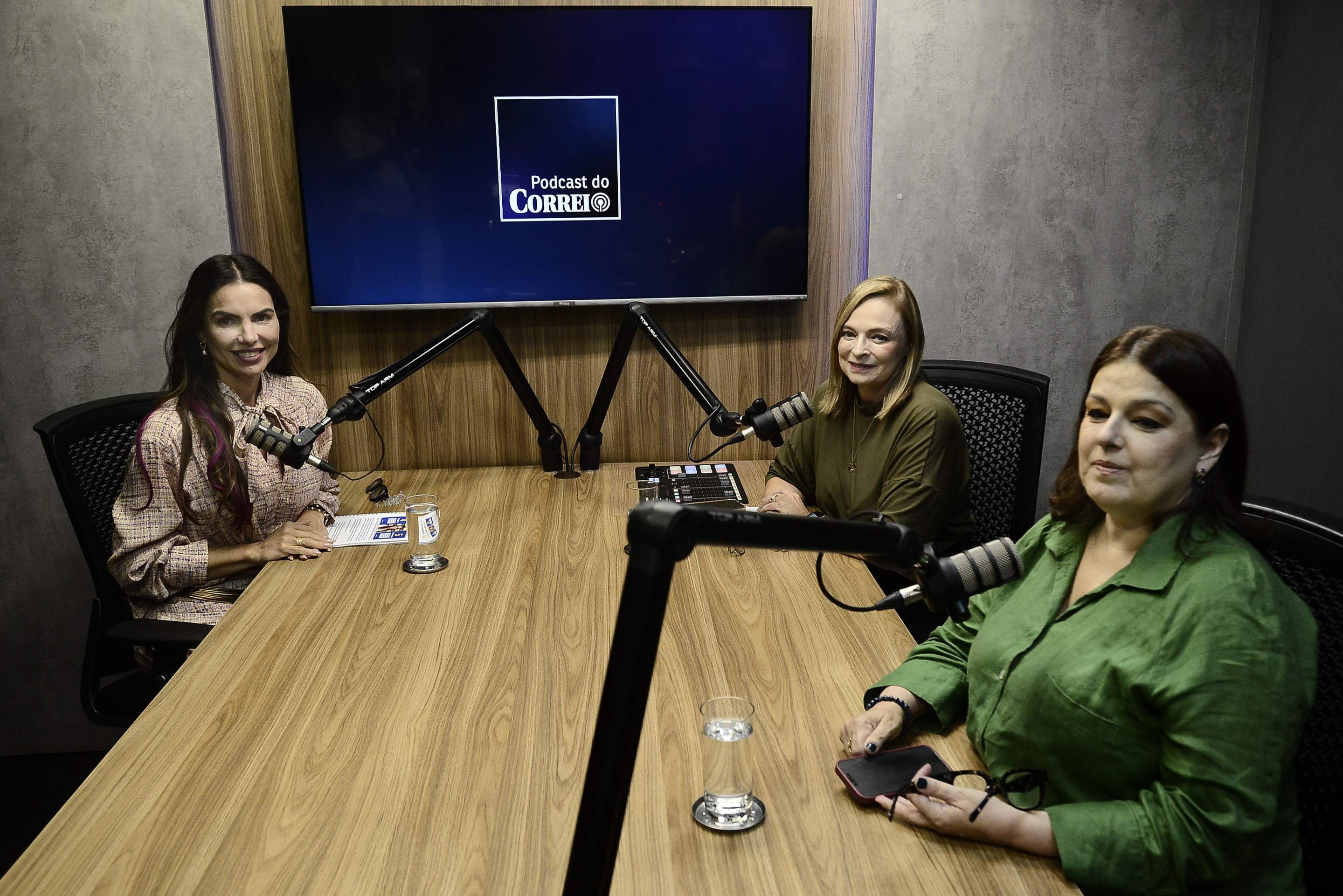  18/08/2026. Cr&eacute;dito: Minervino J&uacute;nior/CB/D.A Press. Brasil.  Brasilia - DF. Podcast do Correio Deputada Paula Belmonte. Na bancada Ana Maria Campos e Denise Rothenburg