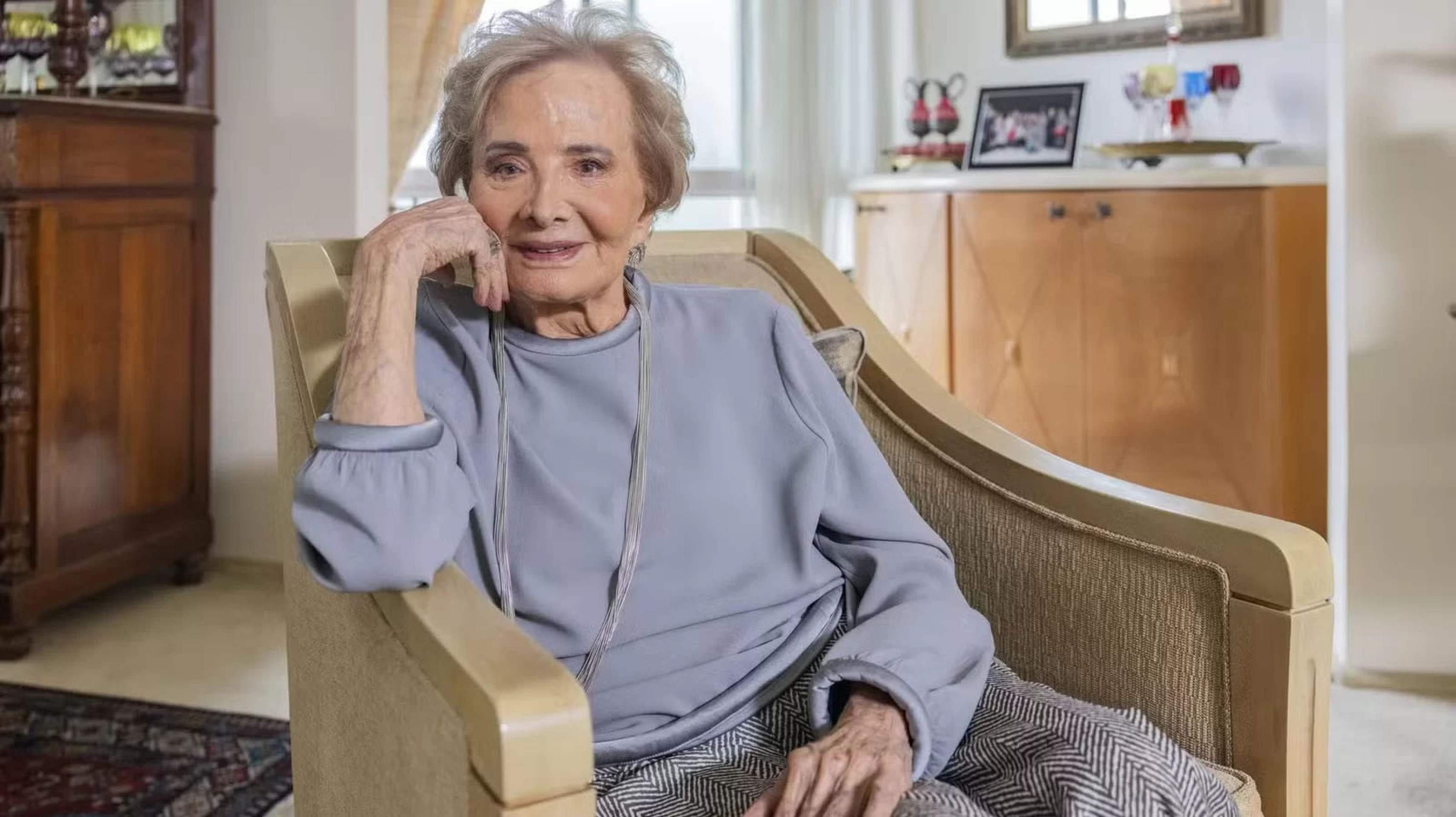 O Brasil dá adeus a Glória Menezes, a eterna dama da tevê brasileira