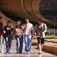 O impacto mais imediato será sentido pelos candidatos do Vestibular de 2026: quem for aprovado só entrará na universidade no 2º semestre -  (crédito:  Ed Alves/CB/D.A Press)