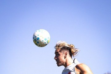 O atacante Claudio Spinelli tem 30 jogos e seis gols pelo Vasco em 2026 - (crédito: Matheus Lima/Vasco) O atacante Claudio Spinelli tem 30 jogos e seis gols pelo Vasco em 2026 - (crédito: Matheus Lima/Vasco)