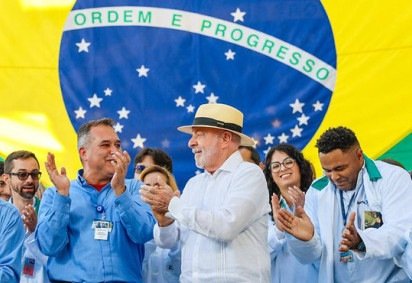 Lula durante visita ao Centro Nuclear da Marinha em Iperó (SP) -  (crédito: Ricardo Stuckert/PR) -Lula durante visita ao Centro Nuclear da Marinha em Iperó (SP) -  (crédito: Ricardo Stuckert/PR)