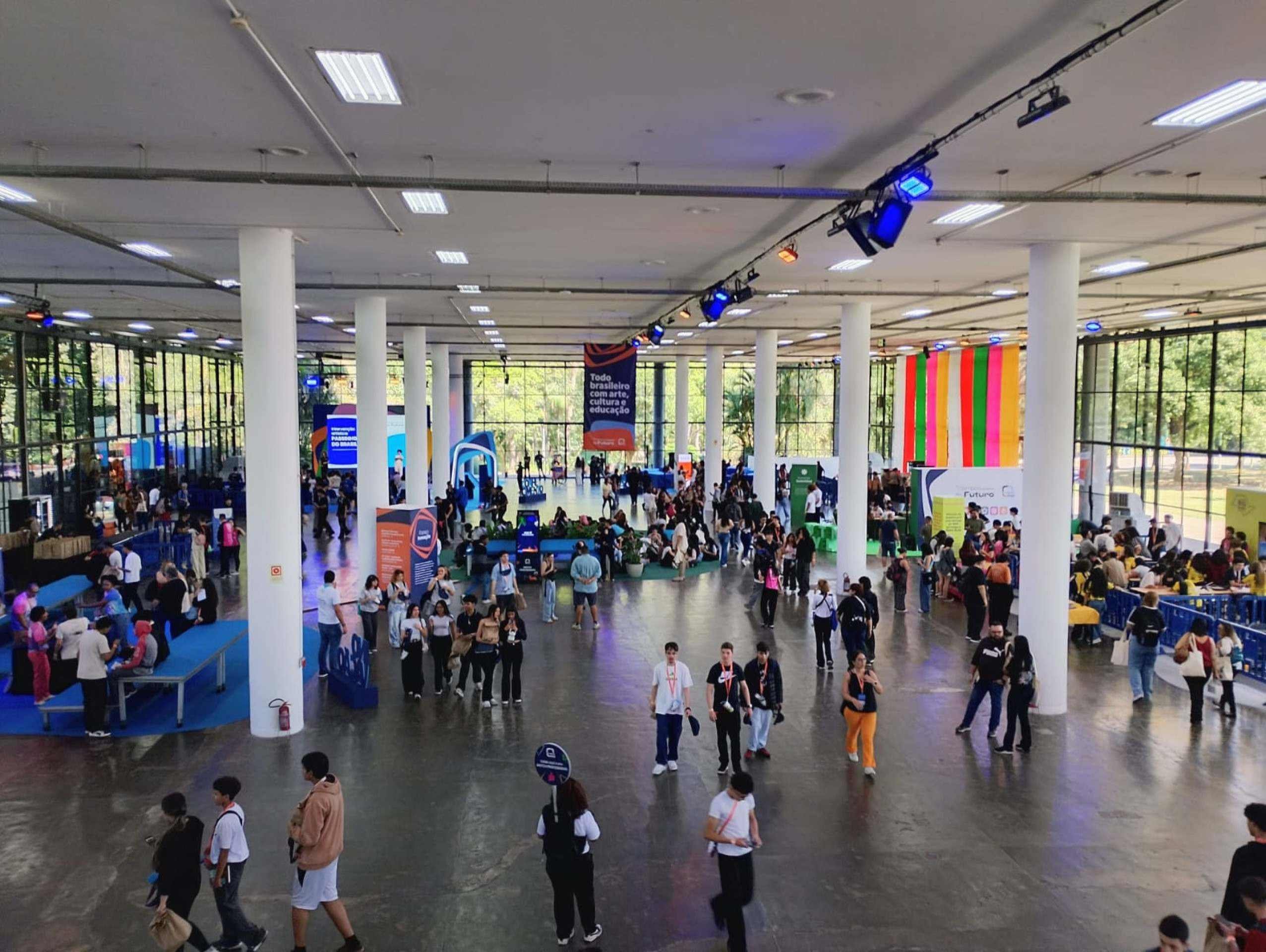 Trampos do Futuro realiza palestras, oficinas e exp&otilde;e diversas oportunidades voltadas ao profissional e acad&ecirc;mico
