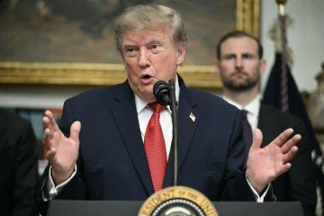 Trump anuncia 'guerra econômica' contra Irã, que ironiza 'política fracassada'
       -  (crédito:  AFP)
