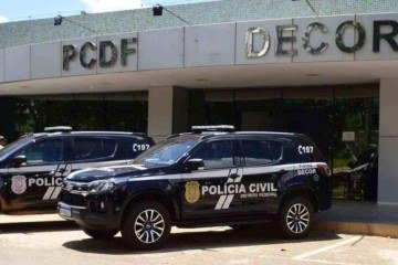 Ação foi executada pelos policiais civis da Delegacia de Repressão ao Crime Organizado (DRACO) - (crédito: Marcelo Ferreira/CB/D.A Press) Ação foi executada pelos policiais civis da Delegacia de Repressão ao Crime Organizado (DRACO) - (crédito: Marcelo Ferreira/CB/D.A Press)