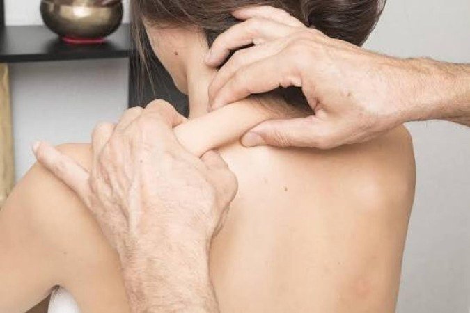 Dor persistente, dificuldade para elevar o braço, perda de força, limitação dos movimentos e incômodo são sinais de alerta e devem ser avaliados por um médico - (crédito: PXHere/Divulgação ) Dor persistente, dificuldade para elevar o braço, perda de força, limitação dos movimentos e incômodo são sinais de alerta e devem ser avaliados por um médico - (crédito: PXHere/Divulgação )