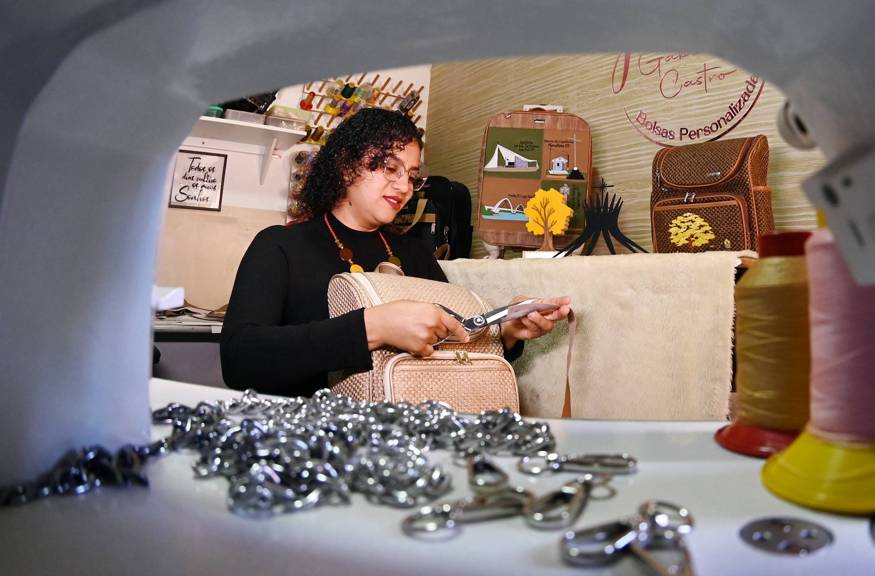 Capacitação transforma artesanato em negócio