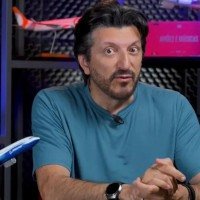 Sintomas da doença incurável e degenerativa que atingiu Lito Sousa -  (crédito: Reprodução/Youtube)