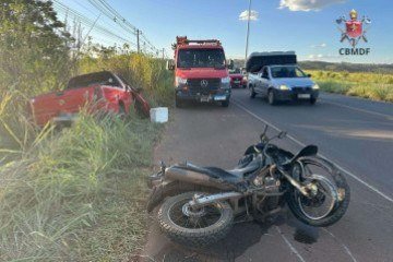 No dia do crime, Edimar dirigia, sob influência de álcool,  uma VW Saveiro pela DF-140, no sentido São Sebastião/Jardim ABC (GO), quando colidiu frontalmente com o motociclista -  (crédito: Divulgação:CBMDF)