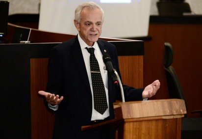 Presidente do TRE-DF, Ângelo Passareli destaca que o sorteio busca promover a igualdade entre as agremiações -  (crédito: Minervino Júnior/CB/DA.Press) -Presidente do TRE-DF, Ângelo Passareli destaca que o sorteio busca promover a igualdade entre as agremiações -  (crédito: Minervino Júnior/CB/DA.Press)